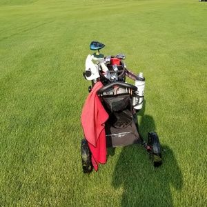 Meet your Posher, Derek